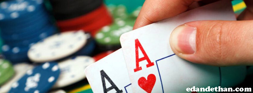 What is Poker มือสูงสุดจะเป็นผู้ชนะ เช่นในกรณีของไพ่ห้าใบในมือที่มีอันดับเดียวกัน มือที่ต่ำที่สุดคือมือไพ่สูงซึ่งหมายความว่าเป็นการรวม